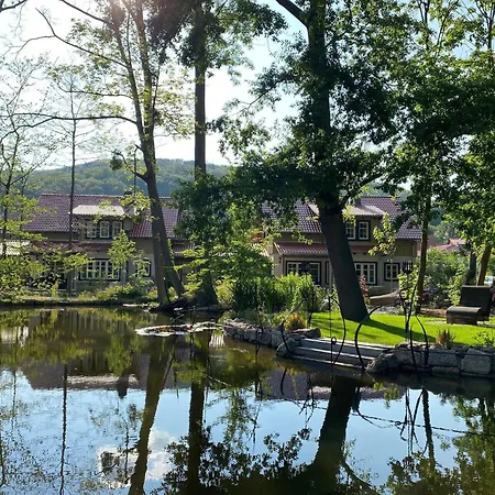 Dom wakacyjny Landhaus-zum-wieseneck *