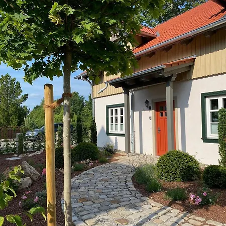 Dom wakacyjny Landhaus-zum-wieseneck *